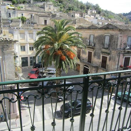 Casa Vacanze Mafalda Appartement Modica Buitenkant foto
