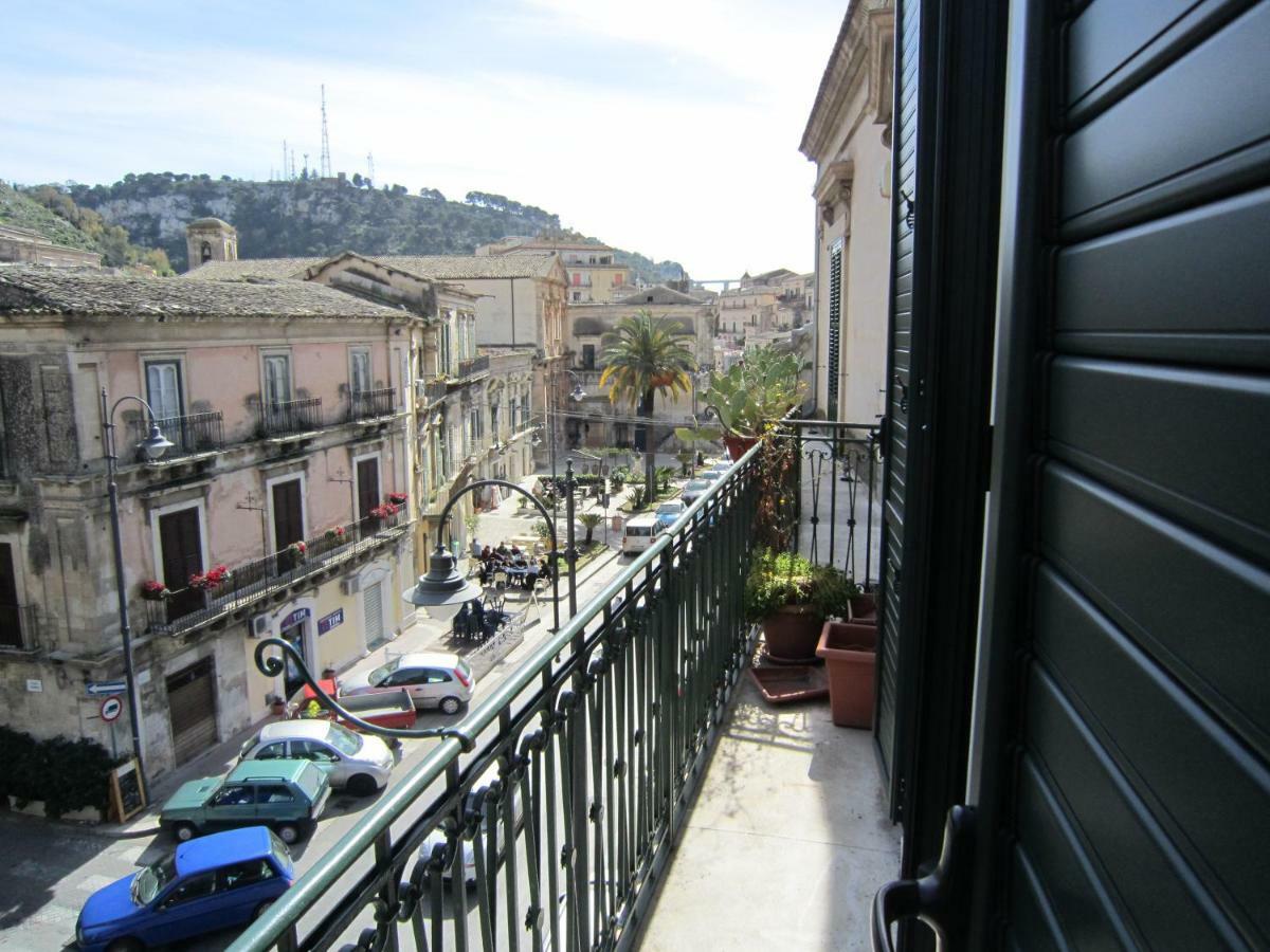 Casa Vacanze Mafalda Appartement Modica Buitenkant foto