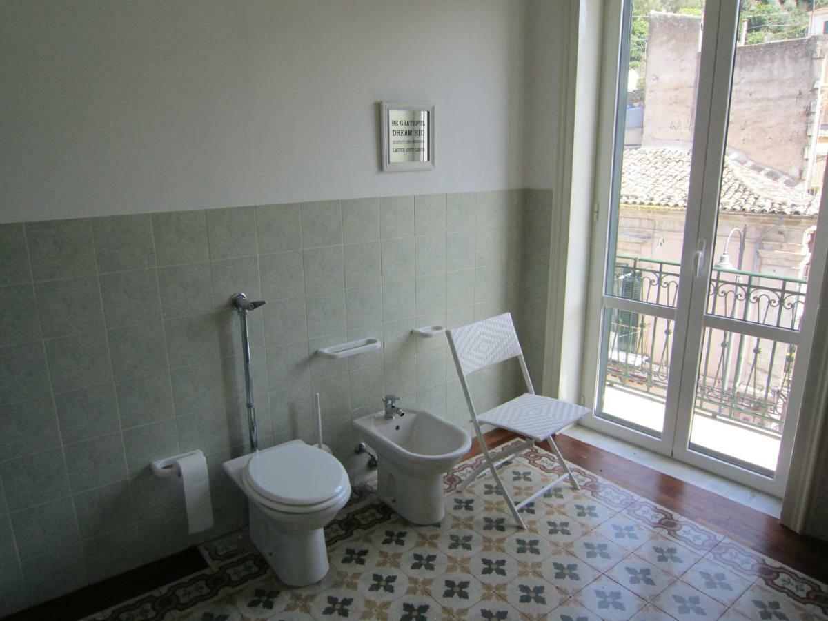 Casa Vacanze Mafalda Appartement Modica Buitenkant foto